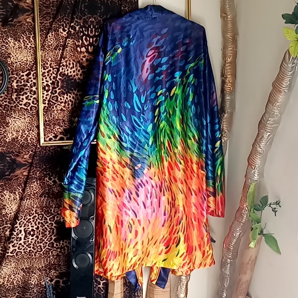 Dreaming Silk Kimono - Picture 13 of 14